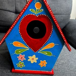 Bird house